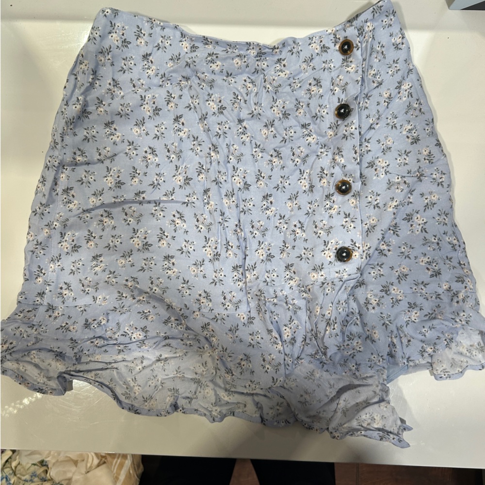 ULTRA HIGH RISE HOLLISTER SKIRT
